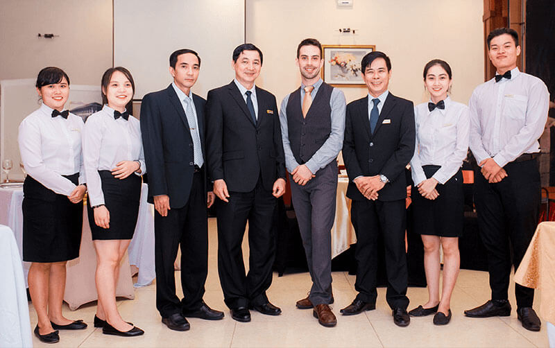 Đồng phục khách sạn Đồng phục khách sạn