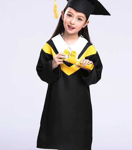 May đồng phục Thomas Nguyen