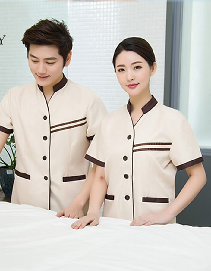 01 áo tạp vụ