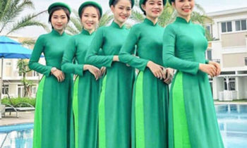 trang phục lễ tân