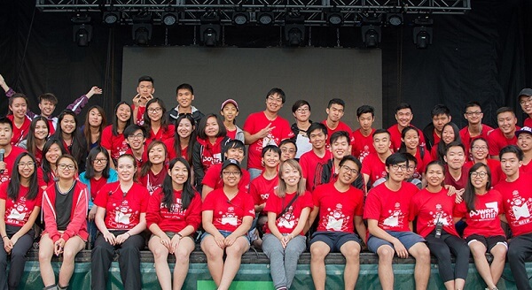 ao-team-building-thomas-nguyen-uniform-1 ao-team-building-thomas-nguyen-uniform-1
