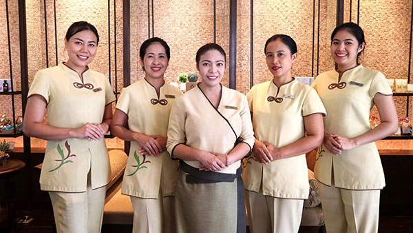 Đồng phục spa resort may-dong-phuc-resort-thomas-nguyen-uniform-9