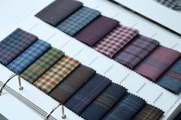 HS 2087 | Ascot Classics vai-holland-and-sherry-thomas-nguyen-uniform-7
