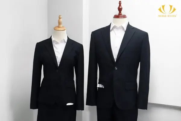 Đồng phục vest xanh đen của Johnson & Johnson do Thomas Nguyen thiết kế dong-phuc-vest-xanh-den-thomas-nguyen(2)