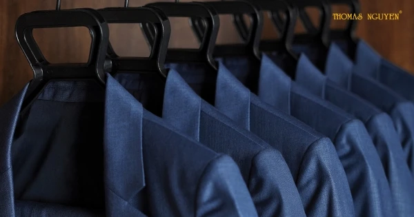 Hình ảnh chuyên nghiệp và đồng bộ vest-dong-phuc-vien-duong-lao-thomas-nguyen-uniform-1