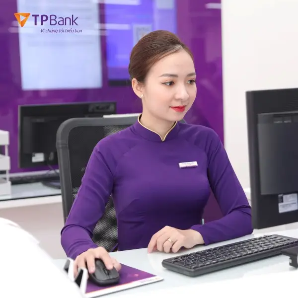 Áo dài đồng phục TP Bank - vẻ đẹp thanh lịch cho các giao dịch viên dong-phuc-ao-dai-tpbank-thomas-nguyen-tong-hop
